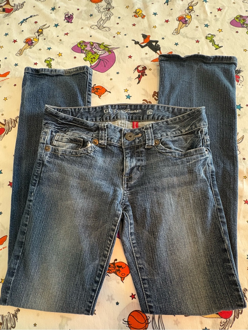 GUESS Skinny Jeans in Faded Blue Wash